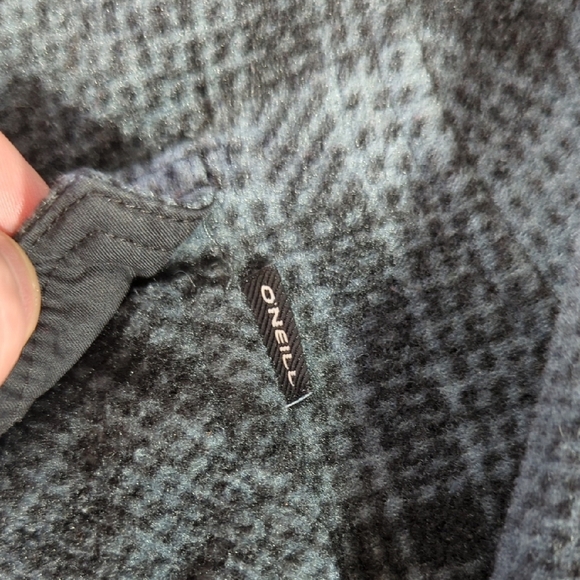 O'Neill Gray Lightweight Plaid Shirt Jacket - Picture 4 of 16